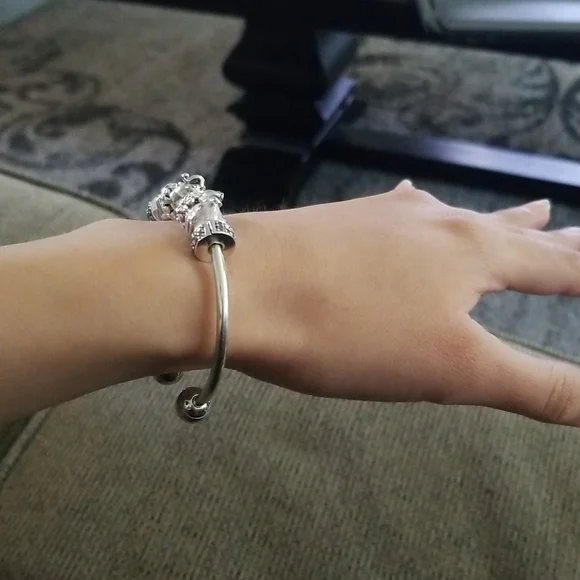 ♥️ EUC Pandora Elephant Cupcake Flower charm bracelet - Picture 8 of 9